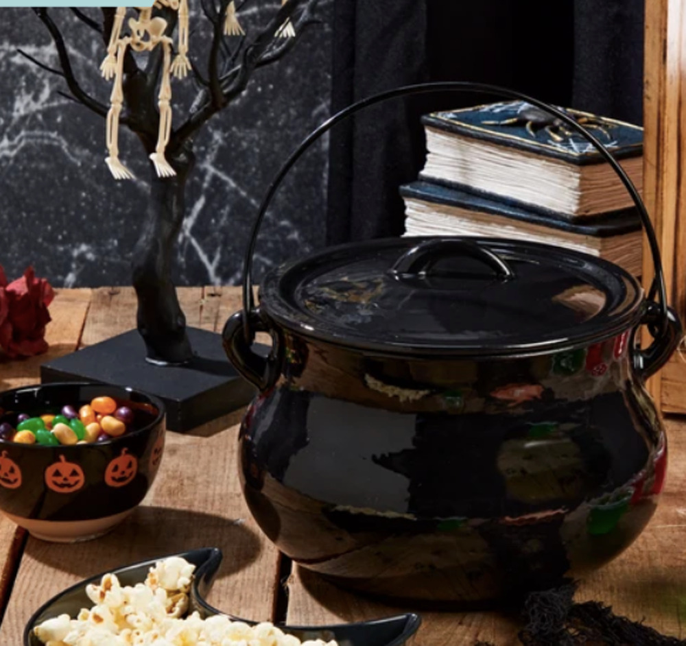 SMITH AND CLARK 4QT Cast Iron Black Lid Cauldron NWT Pre Sale